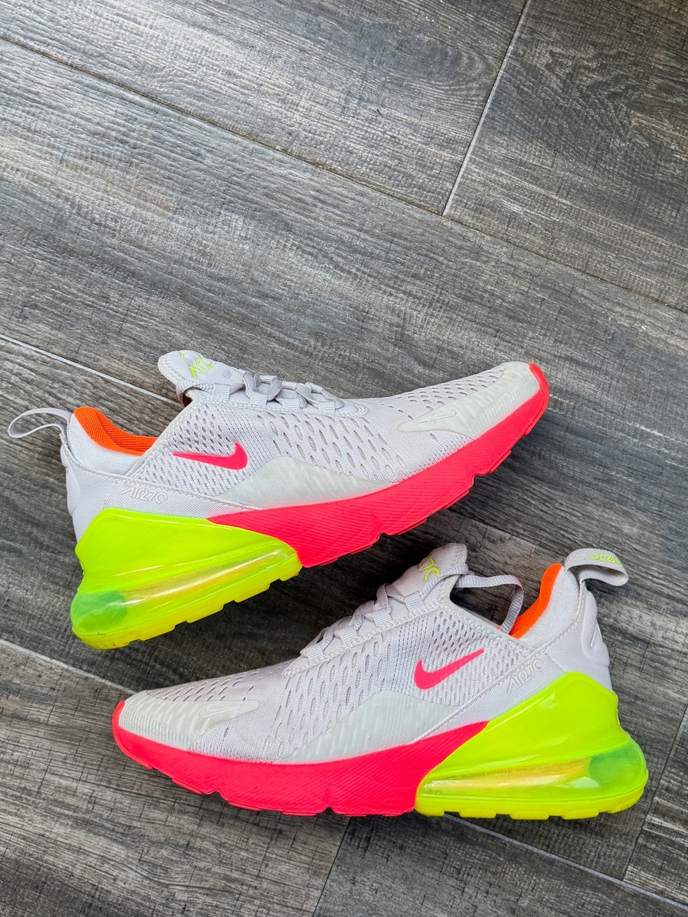 Nike air max 270 Desert sand hot punch yellow pink cream womens sneakers 7.5